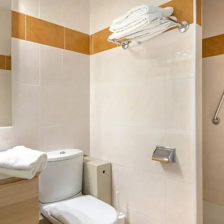 Апартаменти Climatise 2/3 Pers. - Proche Plage, Centre-ville, Wi-fi Gratuit - Fr-1-466a-19 Сен-Рафаель