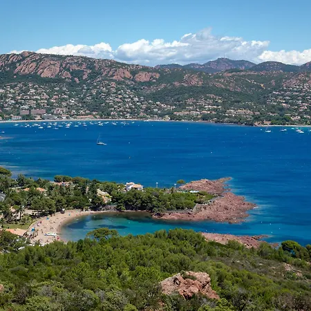 Climatise 2/3 Pers. - Proche Plage, Centre-ville, Wi-fi Gratuit - Fr-1-466a-19 Apartment
