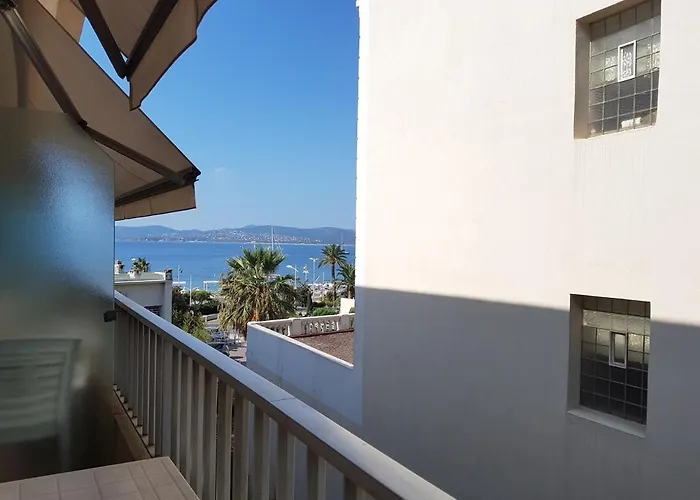 Climatise 2/3 Pers. - Proche Plage, Centre-ville, Wi-fi Gratuit - Fr-1-466a-19 דירה